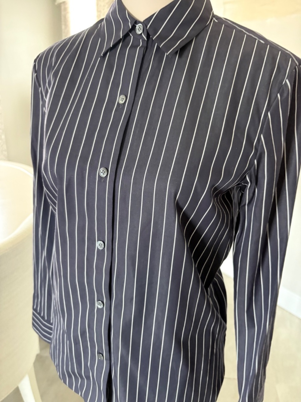 NWT Theory New Straight Navy Multi Downing Wide Shirt - Picture 2 of 5